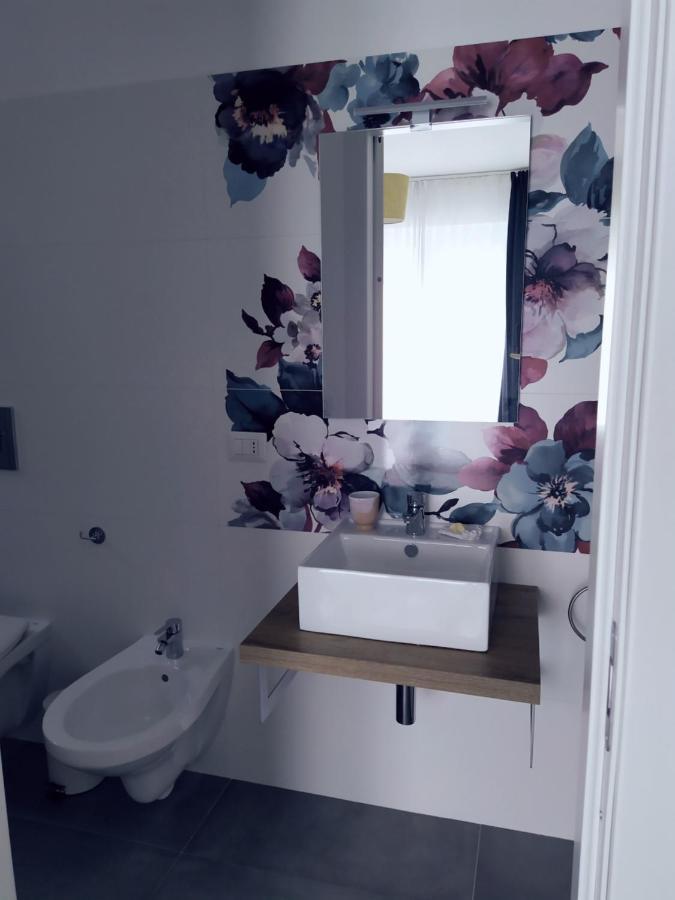 Peonia 2 Posti Wi-Fi Ac Free Park Jacuzzi Bed and Breakfast Porlezza Buitenkant foto