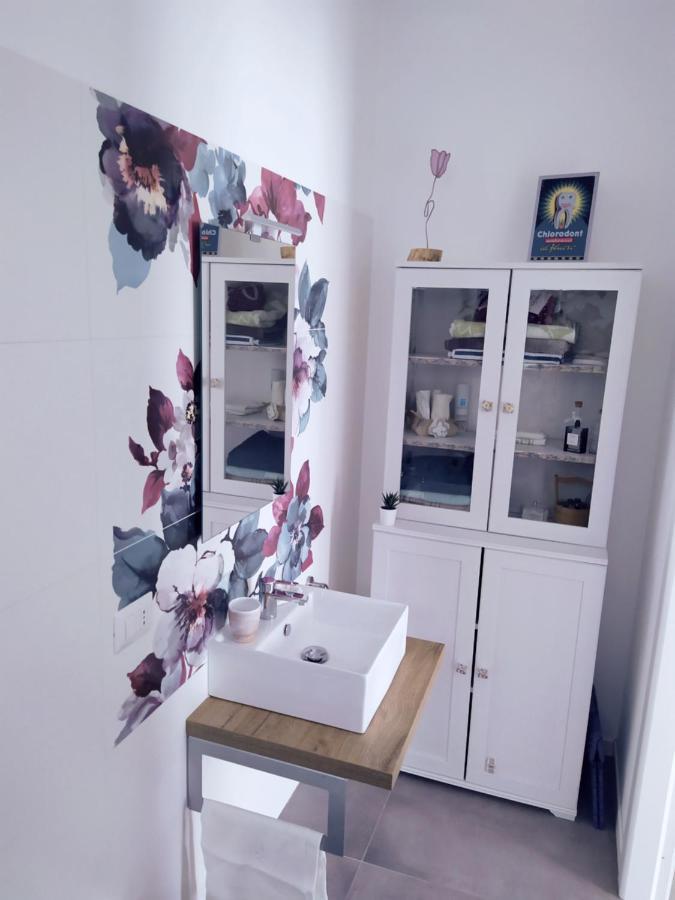 Peonia 2 Posti Wi-Fi Ac Free Park Jacuzzi Bed and Breakfast Porlezza Buitenkant foto